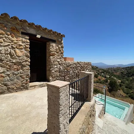 Casa De Piedra Chalet *